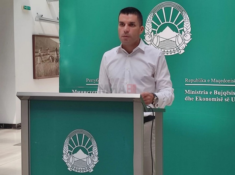 Ќе се формира сојуз на млади земјоделци по примерот во Словенија, најави Николовски